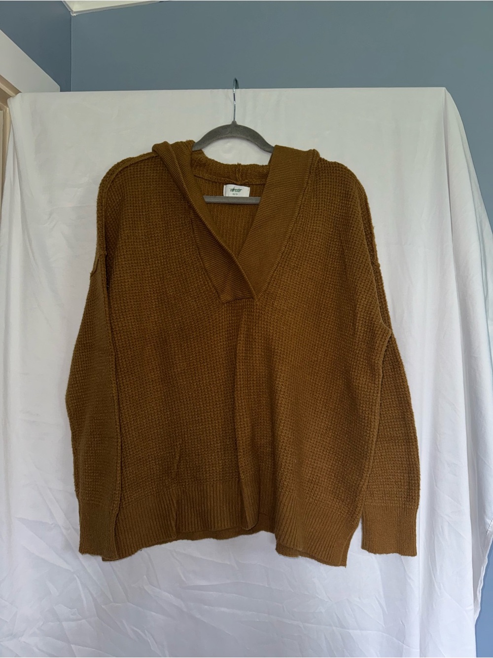 American Eagle Outfitters V-Neck Hooded Sweater - Brown